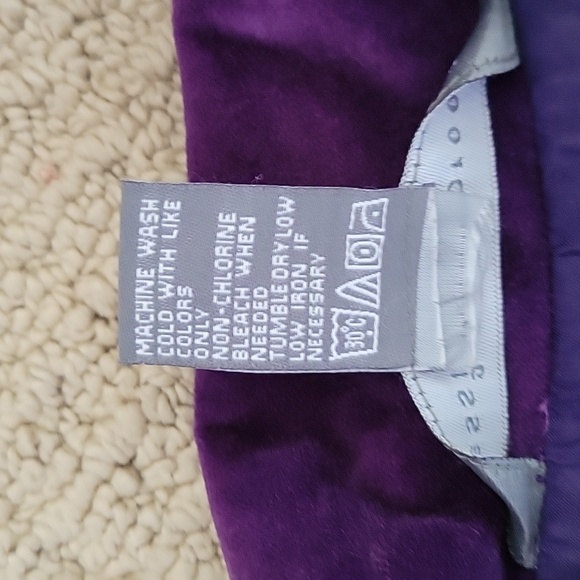 Velvet Jacket - Picture 10 of 12